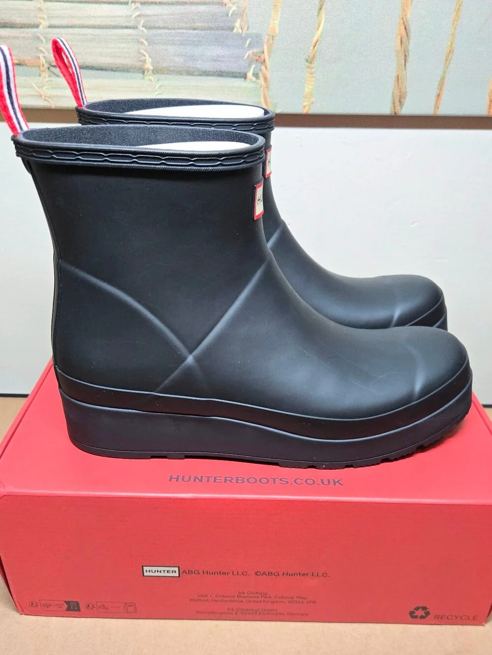 Hunter Women’s 11 Play Short Rain Boots Rubber Waterproof Wellies - Black